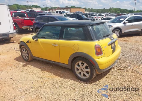 2007 Mini Cooper from USA, damaged, VIN WMWMF33557TT56622